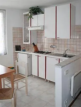 E Edi Riomaggiore