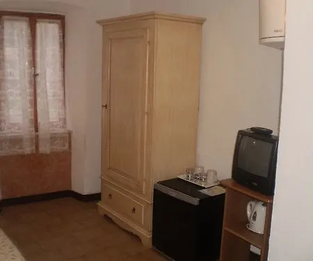 E Edi Riomaggiore